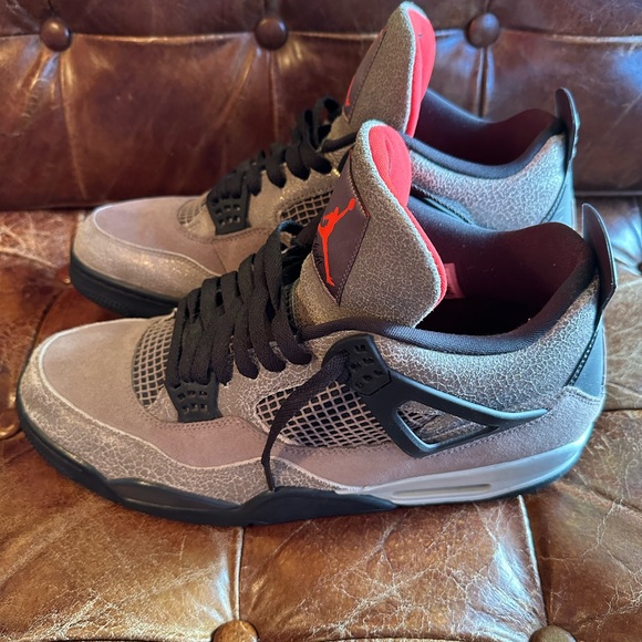 Jordan 4 Retro Taupe Haze, Men’s US Size 14 - Picture 4 of 9